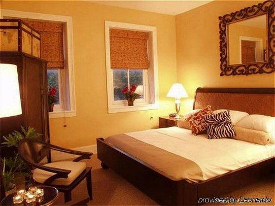 The National Hotel Frenchtown Bilik gambar