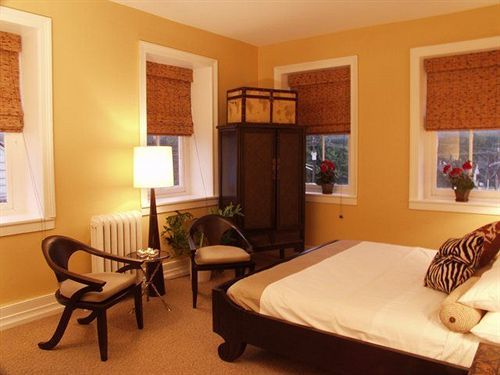 The National Hotel Frenchtown Luaran gambar
