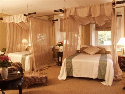The National Hotel Frenchtown Luaran gambar